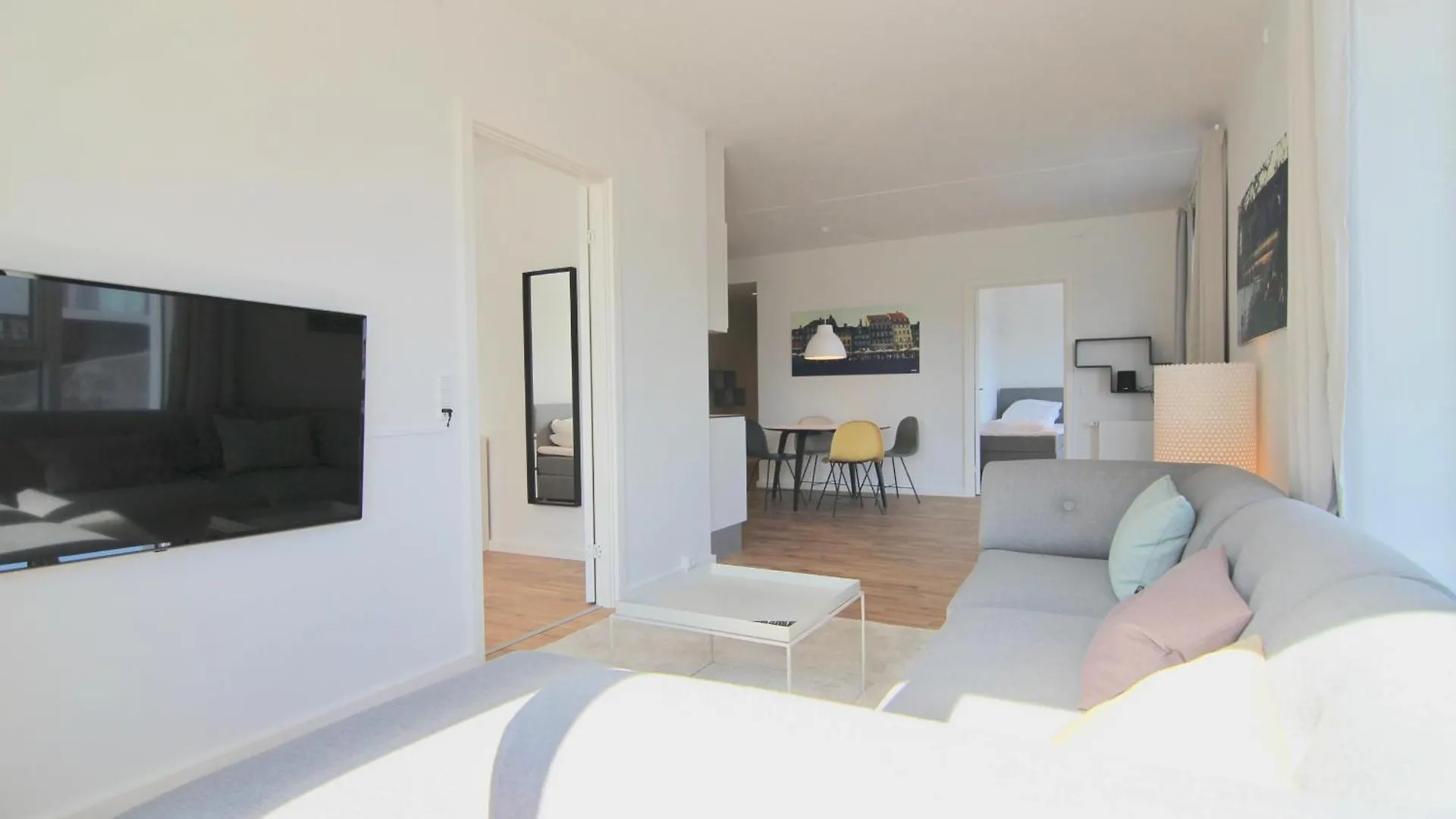 Great 2-Bed W Balconies And Awazing Views Lejlighed København