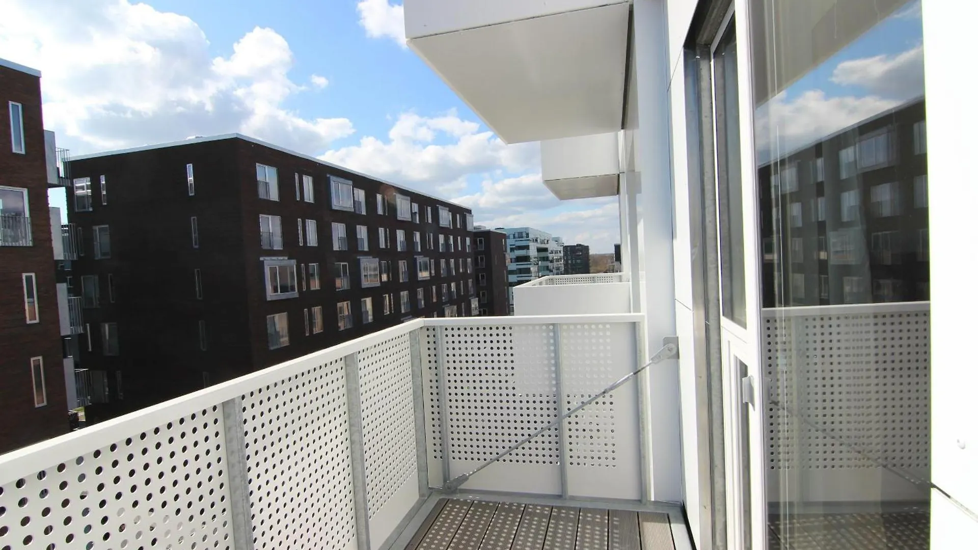 Great 2-Bed W Balconies And Awazing Views Lejlighed København